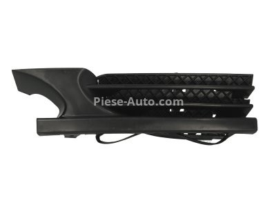 Capac bară protecție locaș cârlig de remorcare față dreapta (vopsibil) , pentru: MERCEDES C T-MODEL (S202), C (W202) 03.93-03.01