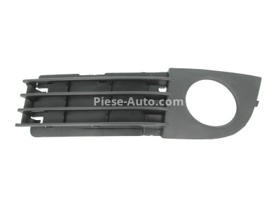 Grilă proiector ceață -  față stânga (inchis, cu gauri pentru lampa de ceață) , pentru: AUDI A6 C5, ALLROAD C5 01.97-08.05 06.01-01.05
