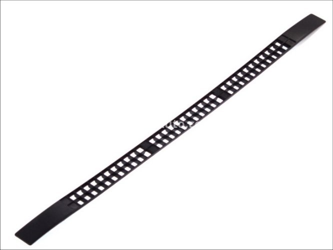 Fisie grila fata pentru: IVECO DAILY IV 05.06-08.11
