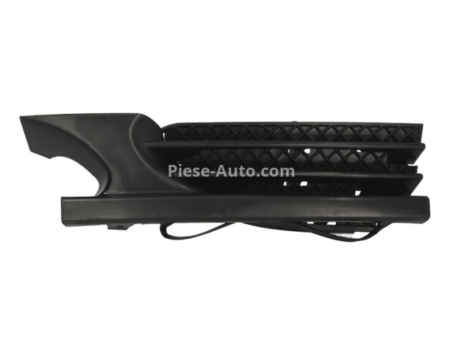 Capac bară protecție locaș cârlig de remorcare față dreapta (vopsibil) , pentru: MERCEDES C T-MODEL (S202), C (W202) 03.93-03.01