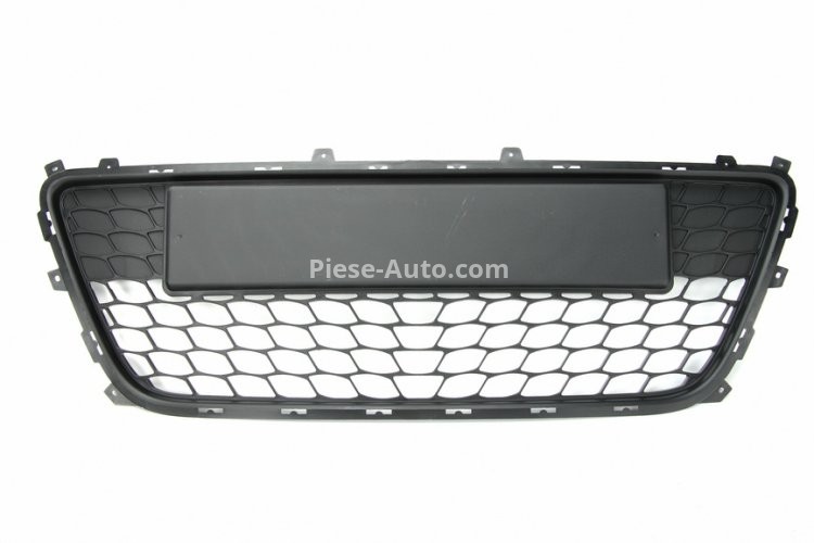 Grilă ventilație,bară protecție față (mijloc) , pentru: HYUNDAI I30 10.07-06.12 10.07-03.10