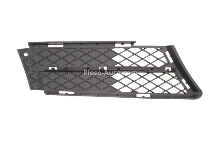 Grilă proiector ceață -  față dreapta (cu gauri de lama) , pentru: BMW 3 (E90), 3 (E91) 12.04-12.12 01.05-08.08