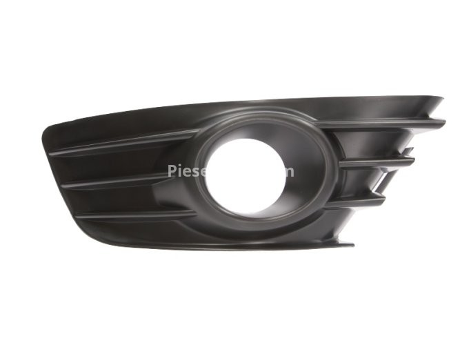 Grilă proiector ceață -  față dreapta (cu gauri pentru lampa de ceață) , pentru: CITROEN C4, C4 I 11.04-07.11 11.04-12.10