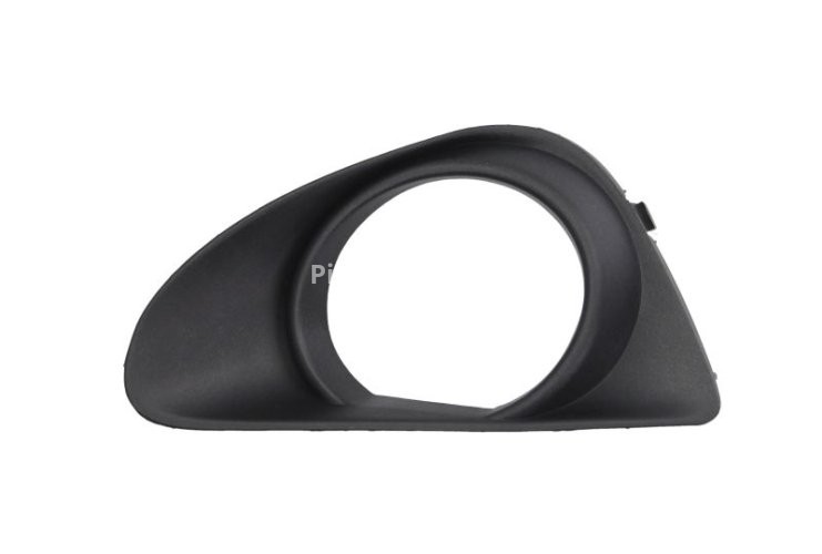 Grilă proiector ceață -  față dreapta (cu gauri pentru lampa de ceață, negru) , pentru: TOYOTA YARIS 12.10- 09.11-10.14