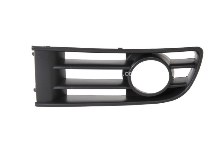 Grilă proiector ceață -  față stânga (cu gauri pentru lampa de ceață) , pentru: VW POLO, POLO IV 10.01-04.12