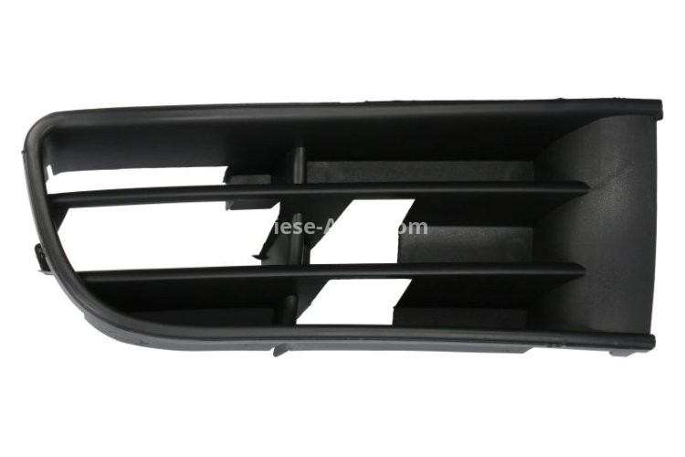 Grilă proiector ceață -  față dreapta (plastic, negru) , pentru: VW POLO, POLO IV 10.01-04.12 10.01-04.05
